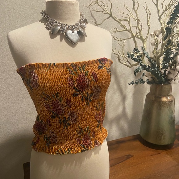 Crop tank top it beautiful - Picture 6 of 6